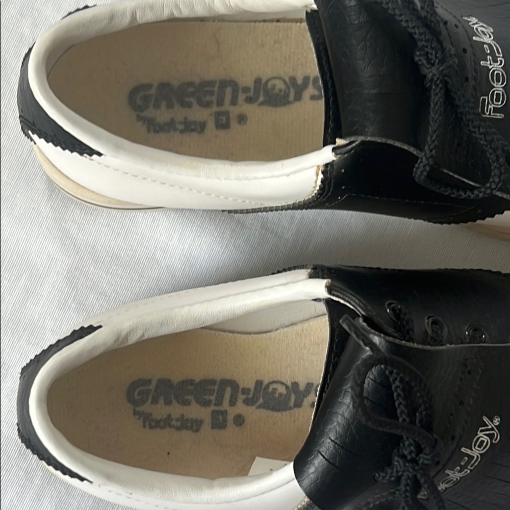 FootJoy Black and White Green-Joys Golf Shoes with Spikes - Picture 4 of 8